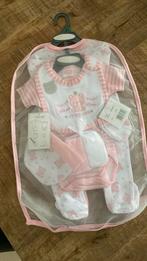 Baby geschenken 7 pcs set / 0-3 maanden, Kinderen en Baby's, Babykleding | Overige, Ophalen of Verzenden, Nieuw
