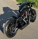 Harley Sportster Iron 883XL Bobber Dark Custom 1200 km, Motoren, Motoren | Harley-Davidson, Particulier, Overig, 2 cilinders, 883 cc