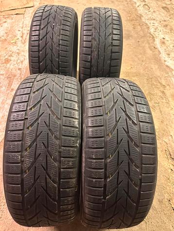 4 sneeuwbanden Toyo Snowprox 225/50R17 98V  beschikbaar voor biedingen