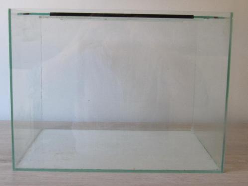 Leeg glazen aquarium met glas afdekplaat - 40x30x30 cm, Dieren en Toebehoren, Vissen | Aquaria en Toebehoren, Zo goed als nieuw