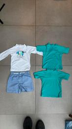 Strandkleding: 2 hemden, 1 shirt, 1 sweatshirt (86-92 cm), Kinderen en Baby's, Zo goed als nieuw