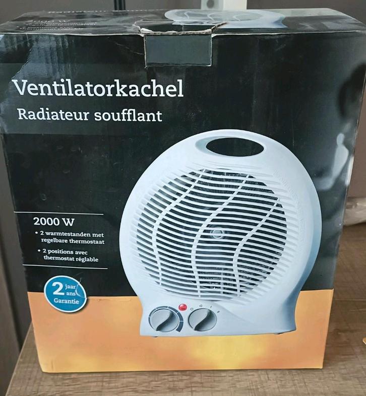 NIEUW - radiator & ventilator 2000W, Elektronische apparatuur, Ventilatoren, Nieuw, Ophalen