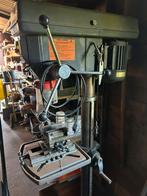 kolomboormachine Criko, Ophalen, Boormachine