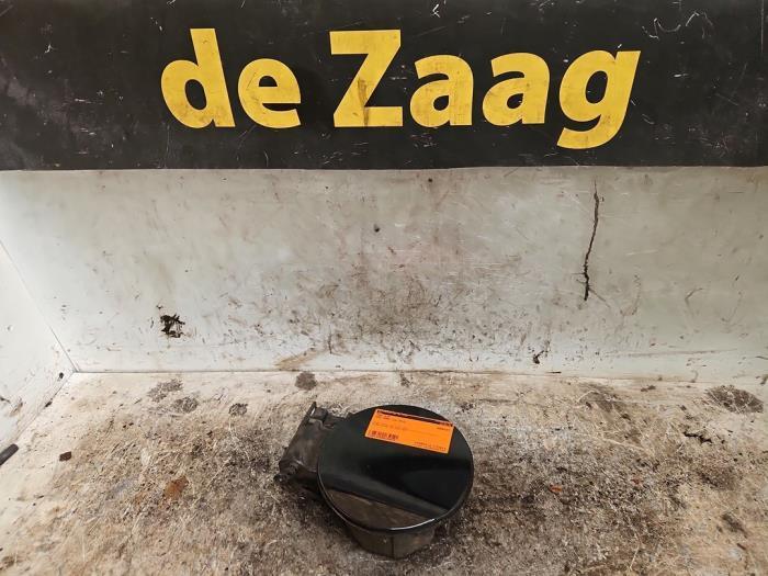 Tank Klep van een Opel Adam (Z22C), Auto-onderdelen, Carrosserie, Opel, Gebruikt, 3 maanden garantie, Ophalen of Verzenden