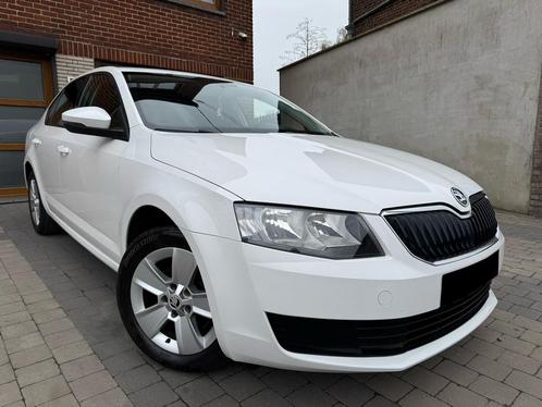 Skoda Octavia 11/2015. 1.6 Tdi 66 kW- 90 pk. Euro 6 Lez OK, Auto's, Skoda, Particulier, Octavia, ABS, Achteruitrijcamera, Airbags
