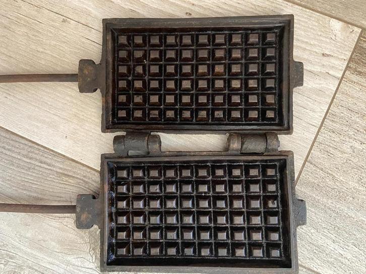 Ancien gaufrier, Antiek en Kunst, Antiek | Keukengerei, Ophalen