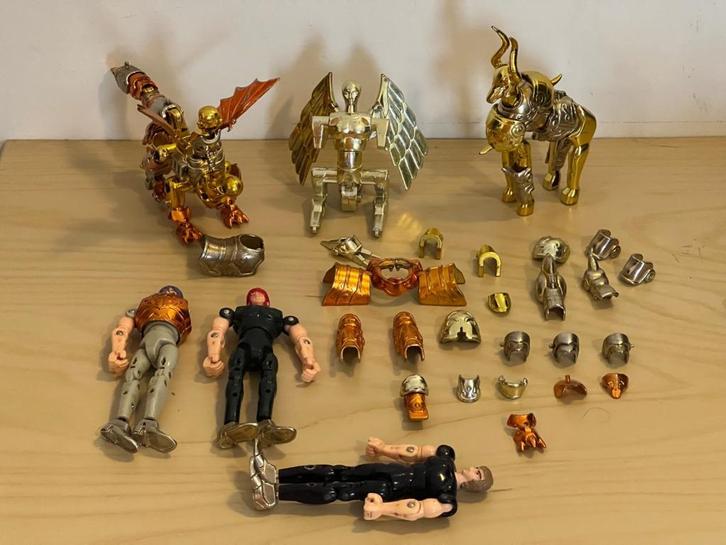 Figurines Saint Seiya / Les Chevaliers du Zodiaque 1987-1988, Collections, Statues & Figurines, Utilisé, Fantasy, Enlèvement ou Envoi