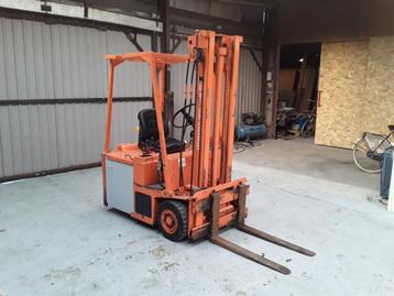 Vorklift 1.25 ton beschikbaar voor biedingen