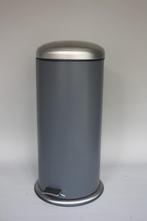 IKEA pedaalemmer / pedal bin 30L – grijs / roestvrij staal, Ophalen, Met pedaal, 50 tot 75 cm, Zo goed als nieuw