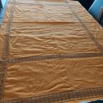 Tafellaken oranje 120/135 cm, Huis en Inrichting, Tafelkleden, Ophalen of Verzenden, Gebruikt, Rechthoek