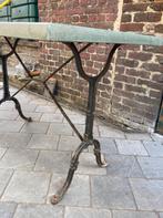 tables de patio anciennes, structure en métal coulé., Jardin & Terrasse, Tables de jardin, Synthétique, Rectangulaire, Enlèvement