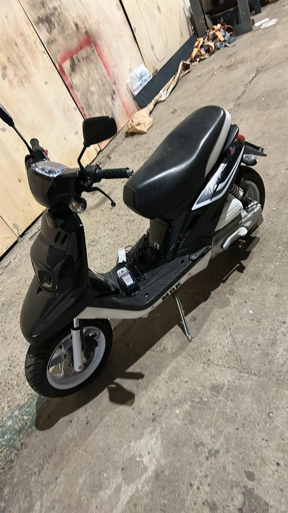 Mbk booster b klasse collectors item ️️️, Fietsen en Brommers, Scooters | Yamaha, Zo goed als nieuw, Ophalen
