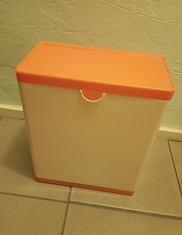 Déco design vintage Hakle collector plastique orange nice beschikbaar voor biedingen
