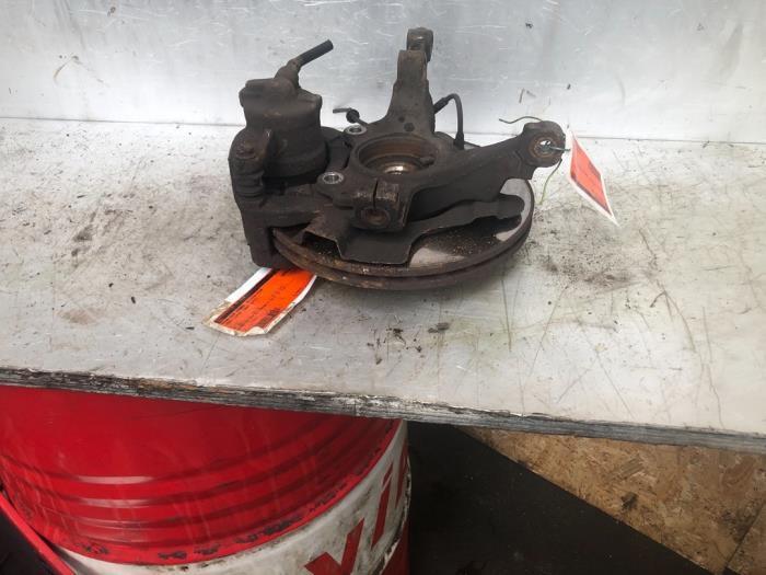 Fusee rechts-voor van een Opel Corsa, Auto-onderdelen, Ophanging en Onderstel, Opel, Gebruikt, 3 maanden garantie, Ophalen of Verzenden