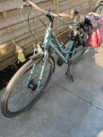 Damesfiets, Fietsen en Brommers, Ophalen, Gebruikt, Granville, Handrem