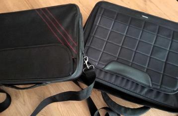 Laptoptassen: Twee stuks. beschikbaar voor biedingen