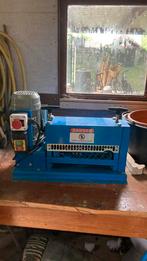 Kabelstripmachine, Doe-het-zelf en Bouw, Gereedschap | Overige machines, Ophalen, Zo goed als nieuw