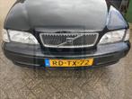 Voorbumper volvo V70 zwart 019, Auto-onderdelen, Ophalen of Verzenden, Nieuw, Voor, Bumper