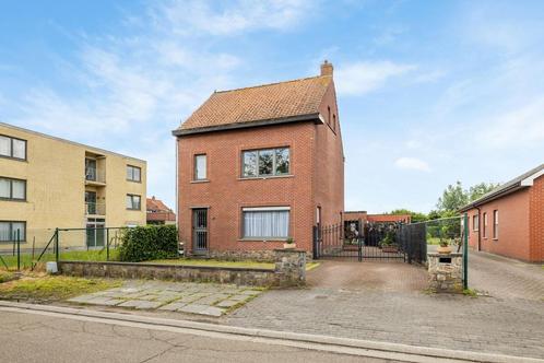 Huis te koop in Sint-Niklaas, 3182102162 slpks, Immo, Huizen en Appartementen te koop, Vrijstaande woning, F