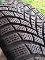 4 Pneus hiver Semperit ( Continental ) 205/60/16, Autos : Pièces & Accessoires, Pneus & Jantes, Pneus hiver, 16 pouces, 205 mm