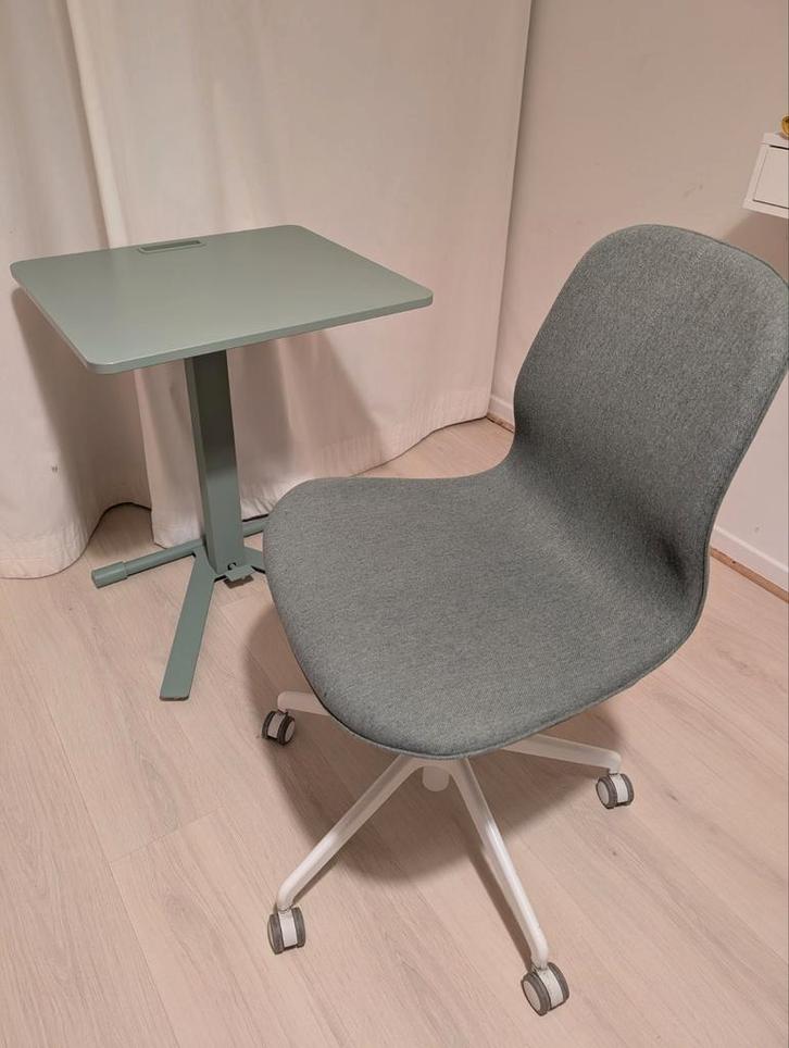 Bureau réglable et chaise à roulette verte Ikea, Kinderen en Baby's, Kinderkamer | Tafels en Stoelen, Ophalen