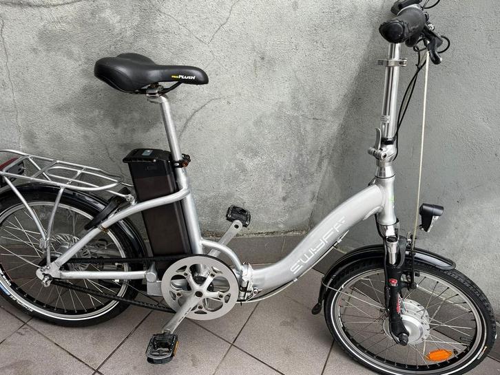 Elektrische fiets(defect), Fietsen en Brommers, Fietsen | Vouwfietsen, Zo goed als nieuw, Ophalen