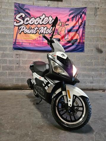 Peugeot Speedfight 3 50cc klasse A 4 takt 2013 - 11.981km beschikbaar voor biedingen