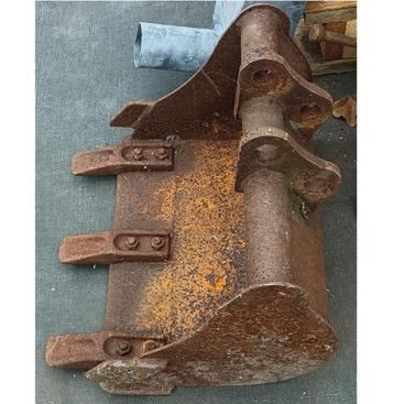 Graafbak ongeveer 40cm breed voor minigraver.  beschikbaar voor biedingen