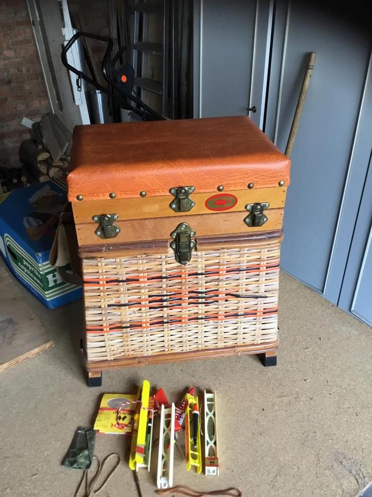 Retro viskorf, Watersport en Boten, Hengelsport | Algemeen, Zo goed als nieuw, Ophalen