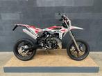 Beta RR 50 | Motard | Wit 2024, Nieuw Direct leverbaar, Fietsen en Brommers, Brommers | Puch, Ophalen, 6 versnellingen, Overige modellen