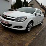 Mooie goed onderhouden Opel Astra gtc coupe, Auto's, Automaat, Zwart, 4 cilinders, Leder en Stof