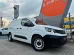 Peugeot partner XL 2019 022000KM Euro6d 1.2benzine 1st eig, Auto's, Bestelwagens en Lichte vracht, Voorwielaandrijving, Stof, Euro 6