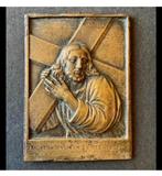 D'après Leonhard Posch 1800 Plaque Christ avec croix Bronze, Enlèvement ou Envoi