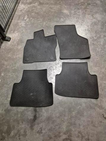 Origineel Rubber Mattenset Cupra formentor  beschikbaar voor biedingen