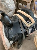 Zadels, hoofdstellen, dekjes,… allerlei paardenspullen, Dieren en Toebehoren, Ophalen of Verzenden