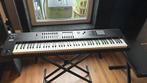 Roland Fantôme 08., Musique & Instruments, Roland, Avec pied, Comme neuf, Enlèvement ou Envoi