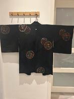Haori japonais vintage – Soie noire avec floraux, Ophalen of Verzenden, Zo goed als nieuw