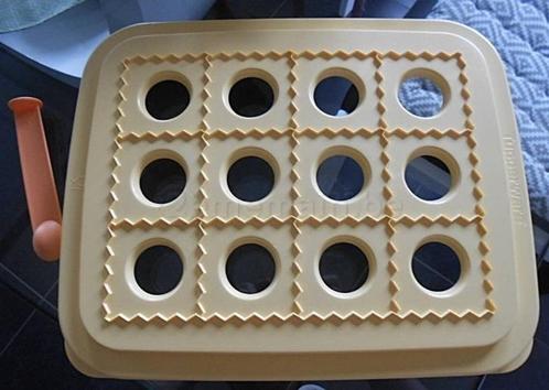 Tupperware: bakje met ravioli of.., Huis en Inrichting, Keuken | Tupperware, Nieuw, Crème, Ophalen of Verzenden