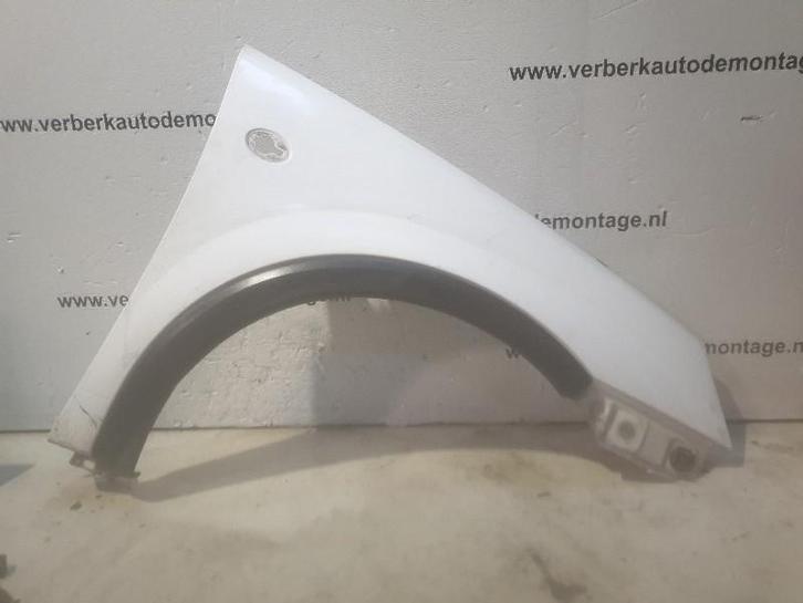 SPATBORD RECHTS VOOR Opel Combo (Corsa C) (01-2001/02-2012), Auto-onderdelen, Carrosserie, Spatbord, Opel, Voor, Rechts, Gebruikt