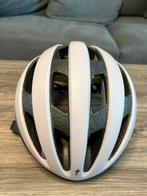 Specialized bike helmet in mint condition medium size, Vélos & Vélomoteurs, Accessoires vélo | Vêtements de cyclisme