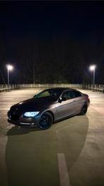 E92 BMW 320i, Auto's, BMW, Automaat, Euro 5, Achterwielaandrijving, Parkeersensor