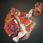 Foulard soie CD, Kleding | Dames, Mutsen, Sjaals en Handschoenen, Christian dior, Ophalen of Verzenden, Zo goed als nieuw, Sjaal
