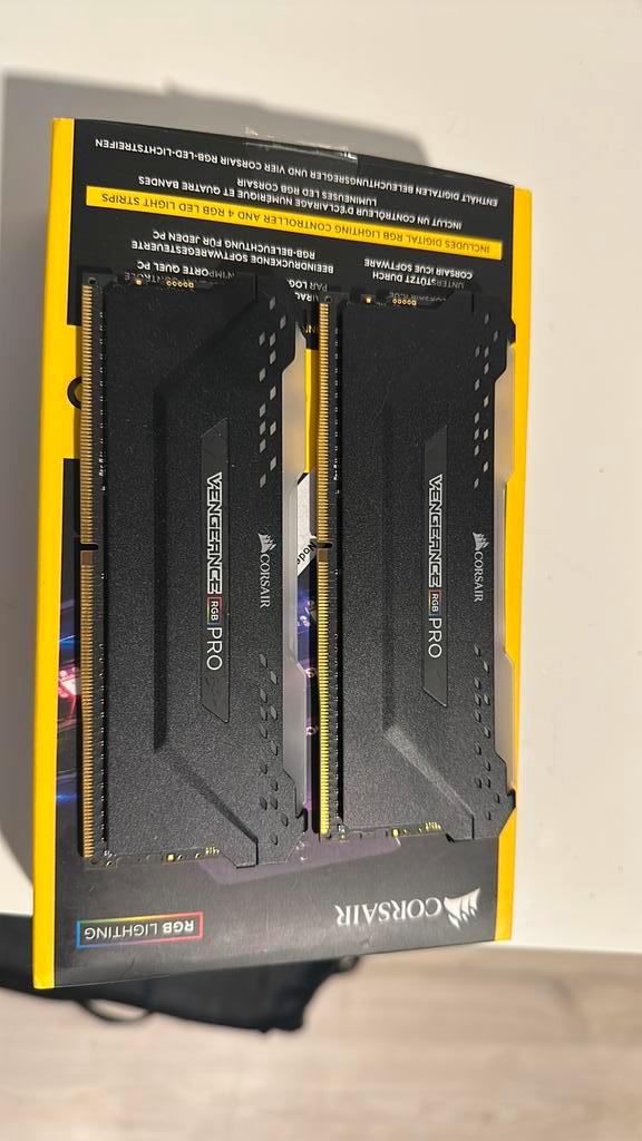 Corsair DDR4 Vengeance RGB Pro (16GB) 3200Mhz, Computers en Software, RAM geheugen, Gebruikt, Desktop, 16 GB, DDR4, Ophalen of Verzenden