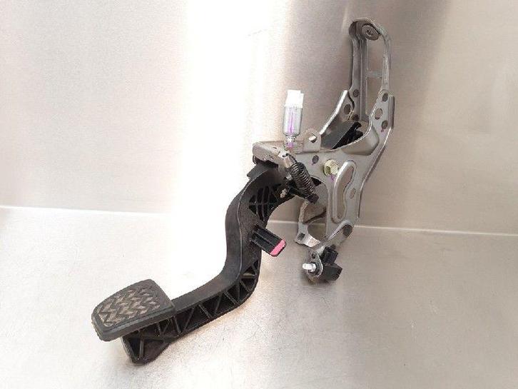 KOPPELINGSPEDAAL ABS Subaru Trezia (01-2011/-), Auto-onderdelen, Interieur en Bekleding, Subaru, Gebruikt