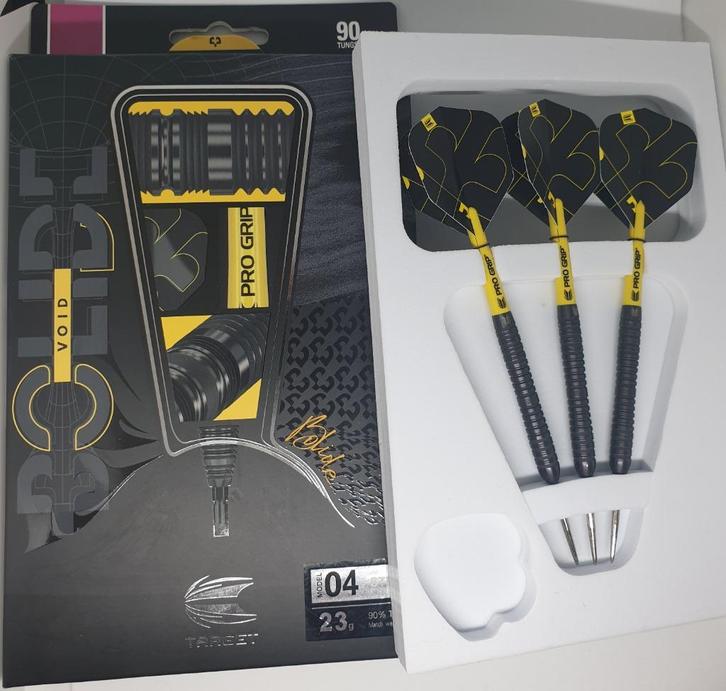 Darts pijlen Target Bolide Void 04 SP 90% 23 gram, Sport en Fitness, Darts, Gebruikt, Pijlen, Ophalen of Verzenden