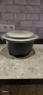 Tupperware ultra pro 2,5l, Maison & Meubles, Enlèvement ou Envoi, Utilisé, Récipient ou Bol
