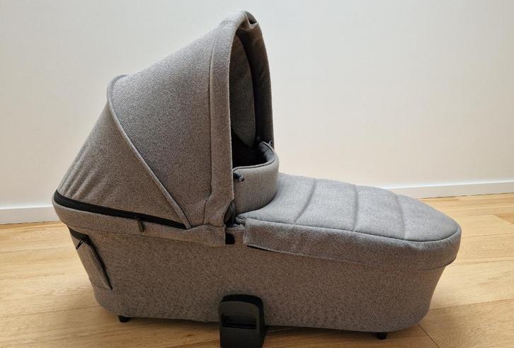 Nacelle Pericles Crios 3.0 kaki, Kinderen en Baby's, Kinderwagens en Combinaties, Zo goed als nieuw, Kinderwagen, Overige merken