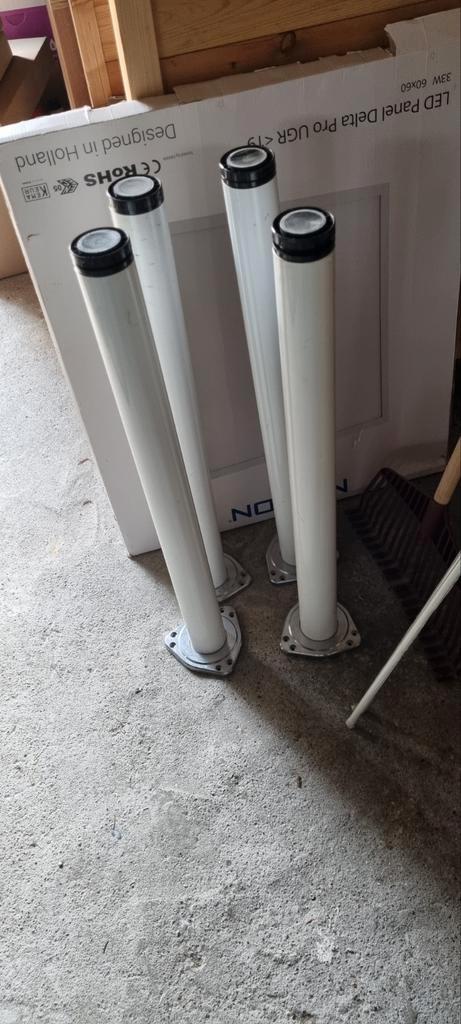 Tafelpoten wit verstelbaar 6cmdik, LAATSTE STUKS NU, Huis en Inrichting, Tafelonderdelen, Gebruikt, Metaal, Ophalen