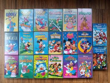 Set van 20 VHS/video's met Mickey, Donald en Goofy  beschikbaar voor biedingen