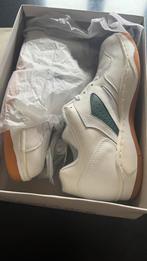 Sneakers blanches taille 42, Taille 36 à 42, Enlèvement ou Envoi, Comme neuf